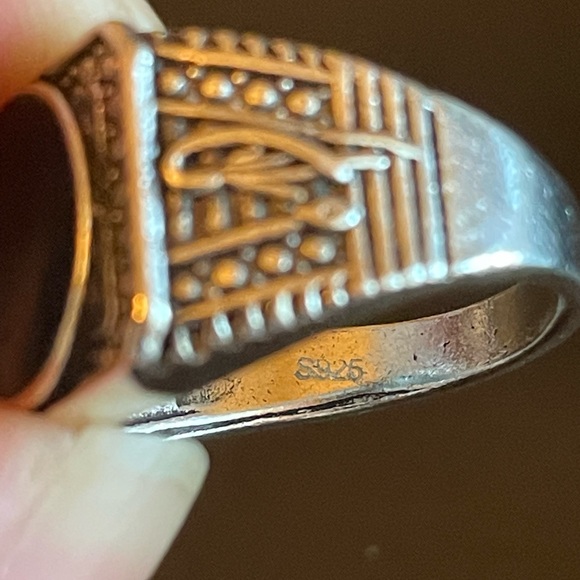 Black obsidian inlaid S925 silver ring size 8.5 - Picture 8 of 8